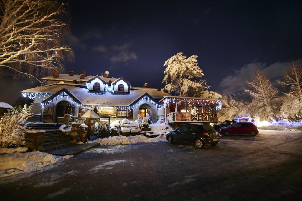 Hotel Restauracja Jas Wedrowniczek Rymanów Buitenkant foto